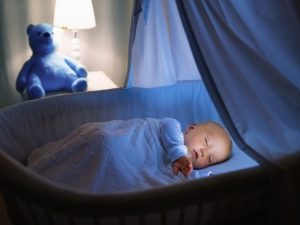 Sonno neonato 4651 600x450
